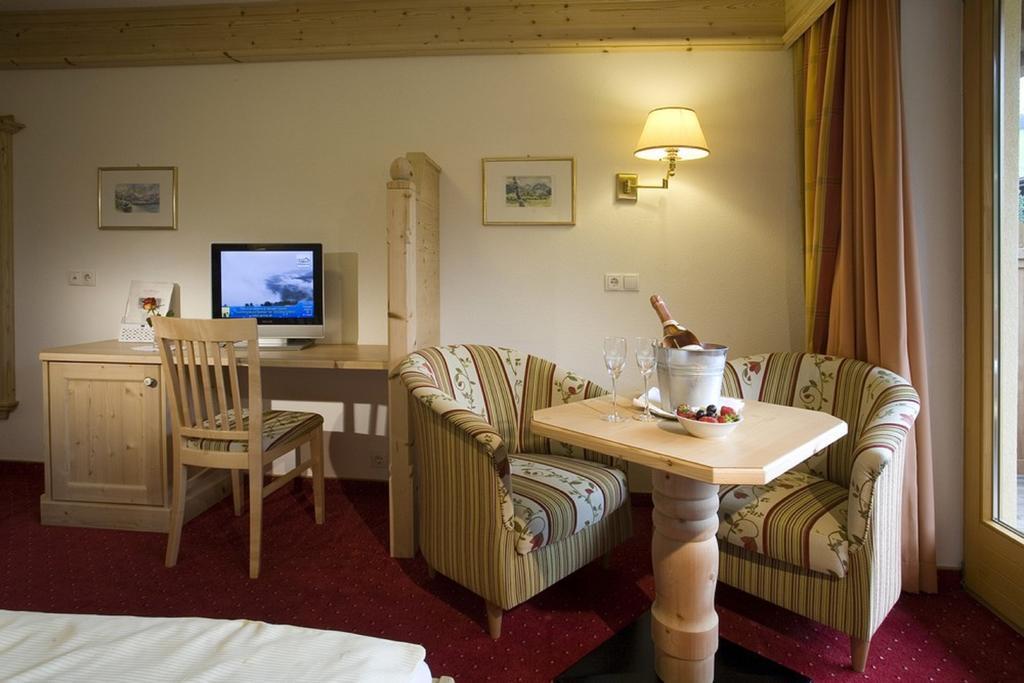 Alpenhotel Tirolerhof Gerlos Bagian luar foto